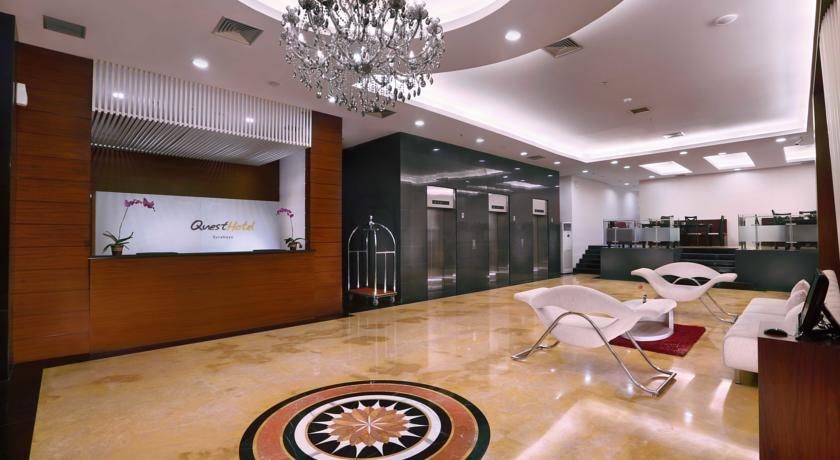 Quest Hotel Darmo - Surabaya By Aston Екстериор снимка