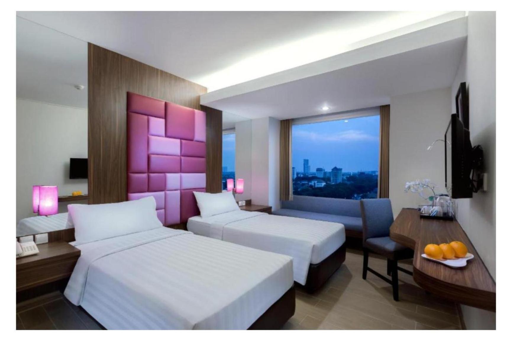 Quest Hotel Darmo - Surabaya By Aston Екстериор снимка