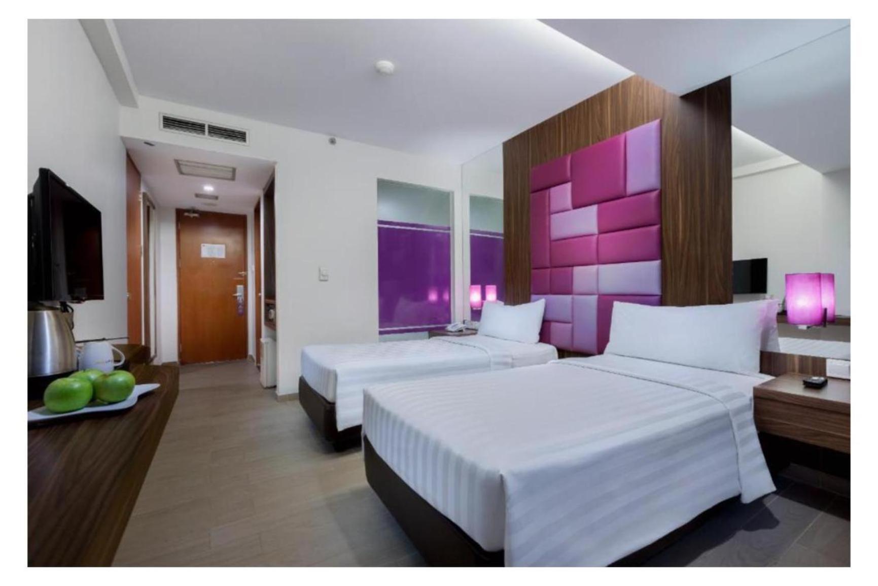 Quest Hotel Darmo - Surabaya By Aston Екстериор снимка