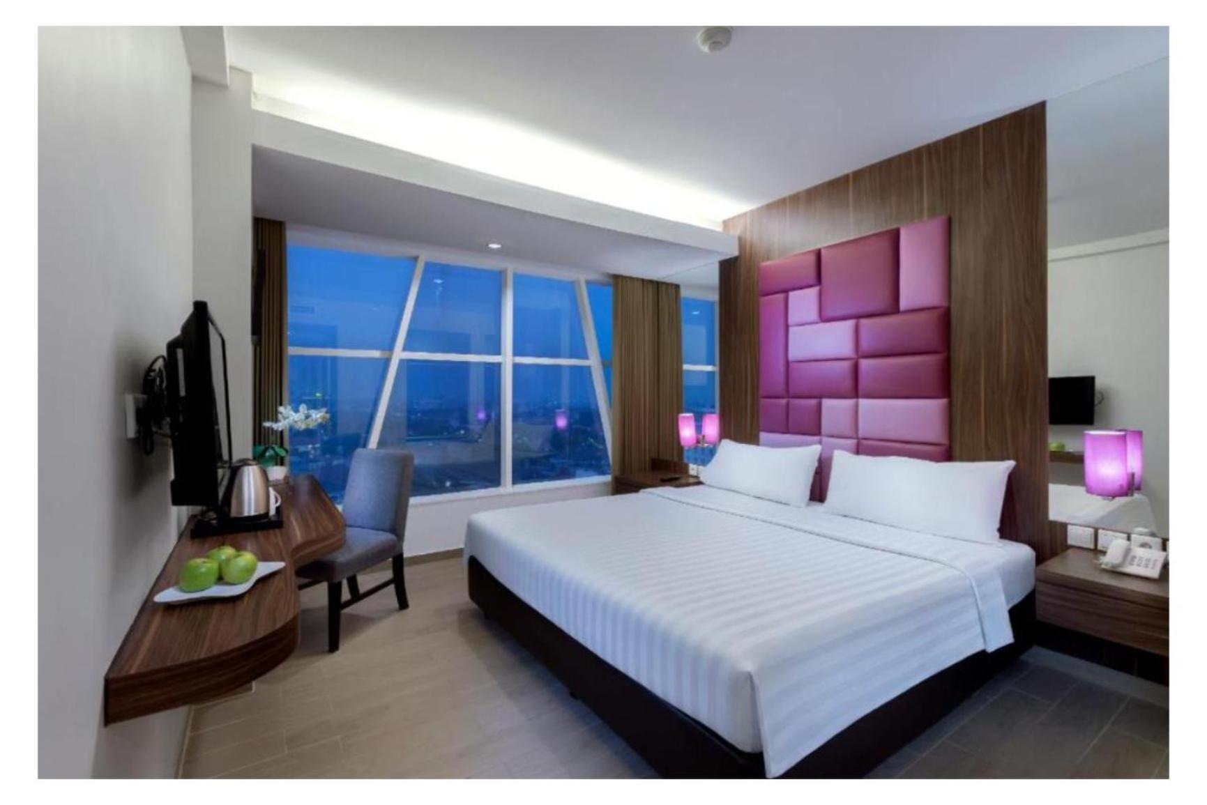 Quest Hotel Darmo - Surabaya By Aston Екстериор снимка